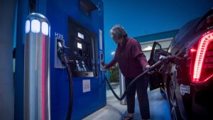 Hydrogen-Electric Vehicles Are Outperforming EVs In Range And Refuel Speed
