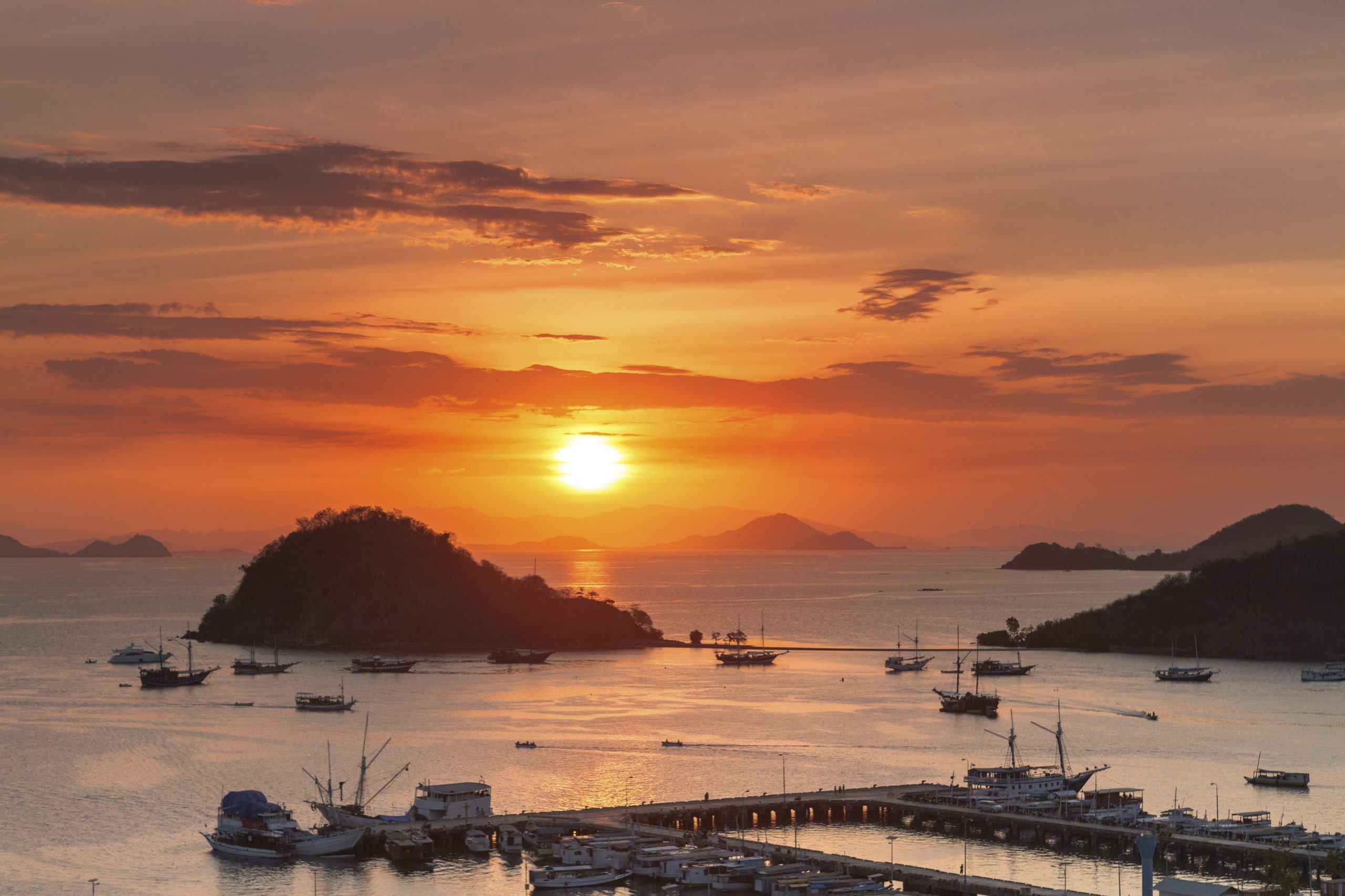 For Tourist Holidays in Labuan Bajo, You Must Stop by These 5 Cool Destinations